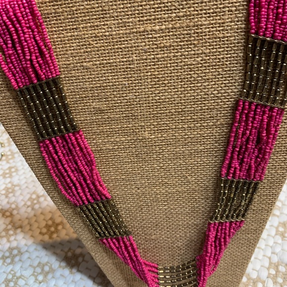 beautiful necklace . - Picture 5 of 7